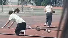 “今天的功德又笑没了”❹