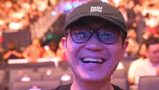 【UFC澳门】大鹏在现场：很开心十二年后又来这里看比赛【独家视角】