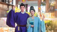 #莫离# 超长预告｜骊山灭门，叶璃封山八年后借太后赐婚下山，带着应激创伤嫁给轮椅上的定王墨修尧，最终二人双向治愈，联手肃清朝堂还天下海晏河清