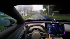 00后大学生早晨6点带小米yu7吃拼好电