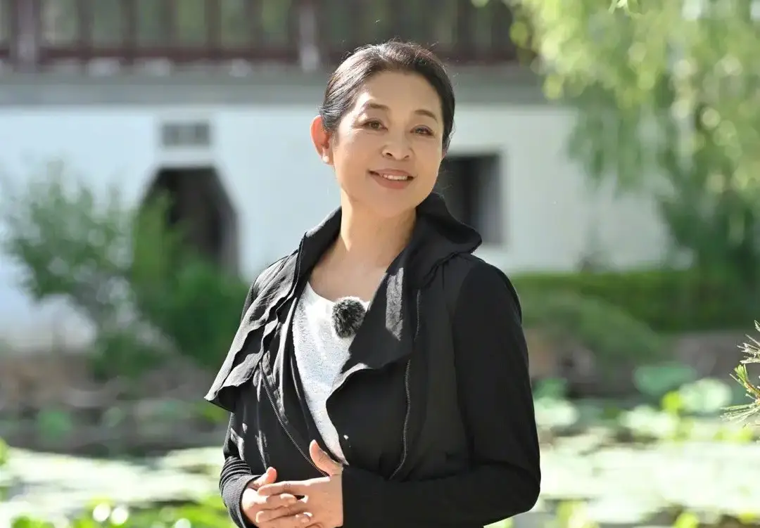 001iHCyRly1h3cfq7qllij60u0190tfu02.jpg