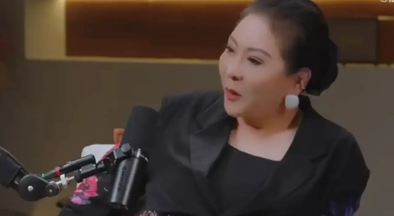 向佐发文喊话向太：无聊的话打打游戏，家里事家里解决！